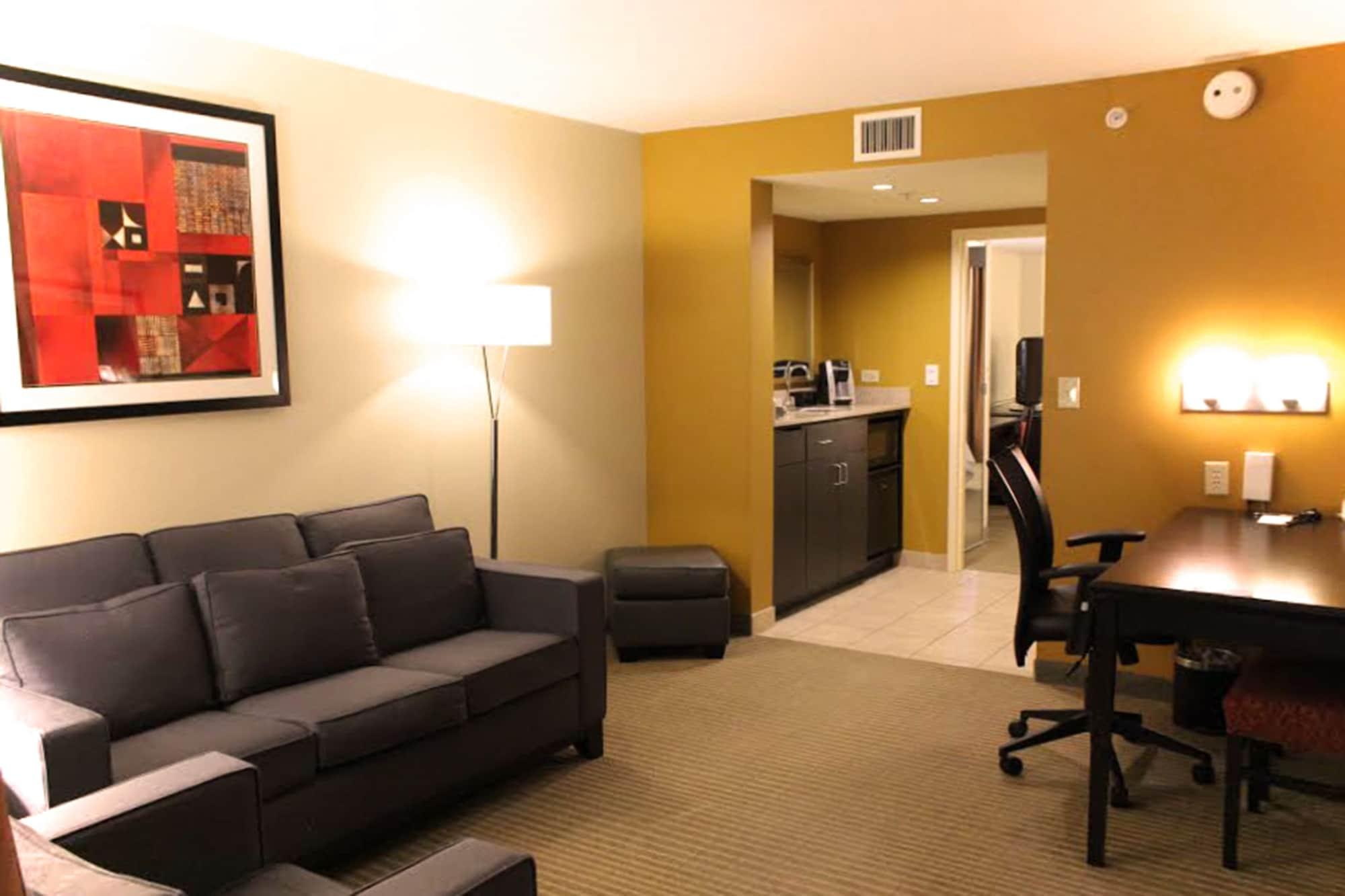 Embassy Suites By Hilton Laredo Eksteriør billede