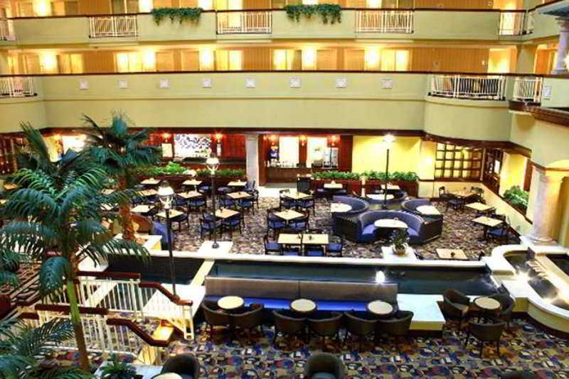 Embassy Suites By Hilton Laredo Eksteriør billede